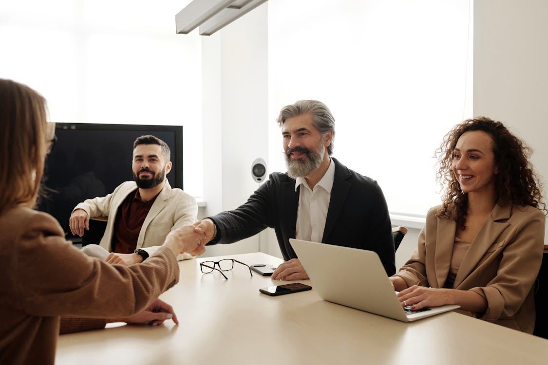 Six Recognition Content Ideas to Boost Engagement and Brand Visibility